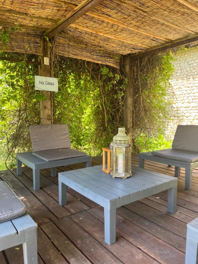 La Colline De Tilleul - Les Deux Puits - Cosy Cottage With Swimming Pool Near Aubeterre Saint-Romain  Экстерьер фото